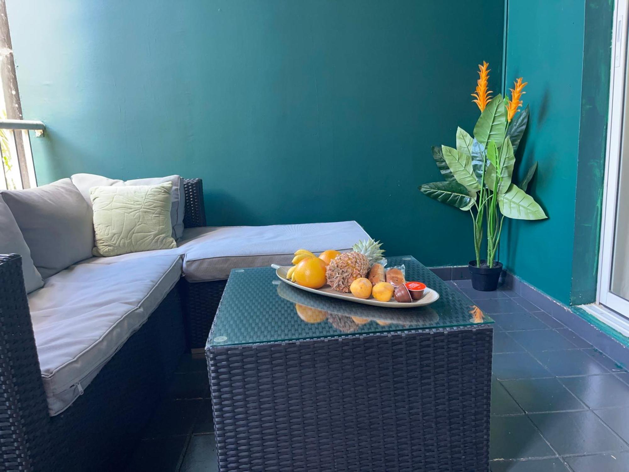 Appart Spa 20 Min Port Croisiere Et Aeroport Сент-Роз Екстериор снимка